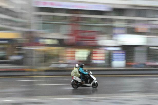 314525_10150318252185949_1984101643_n-2